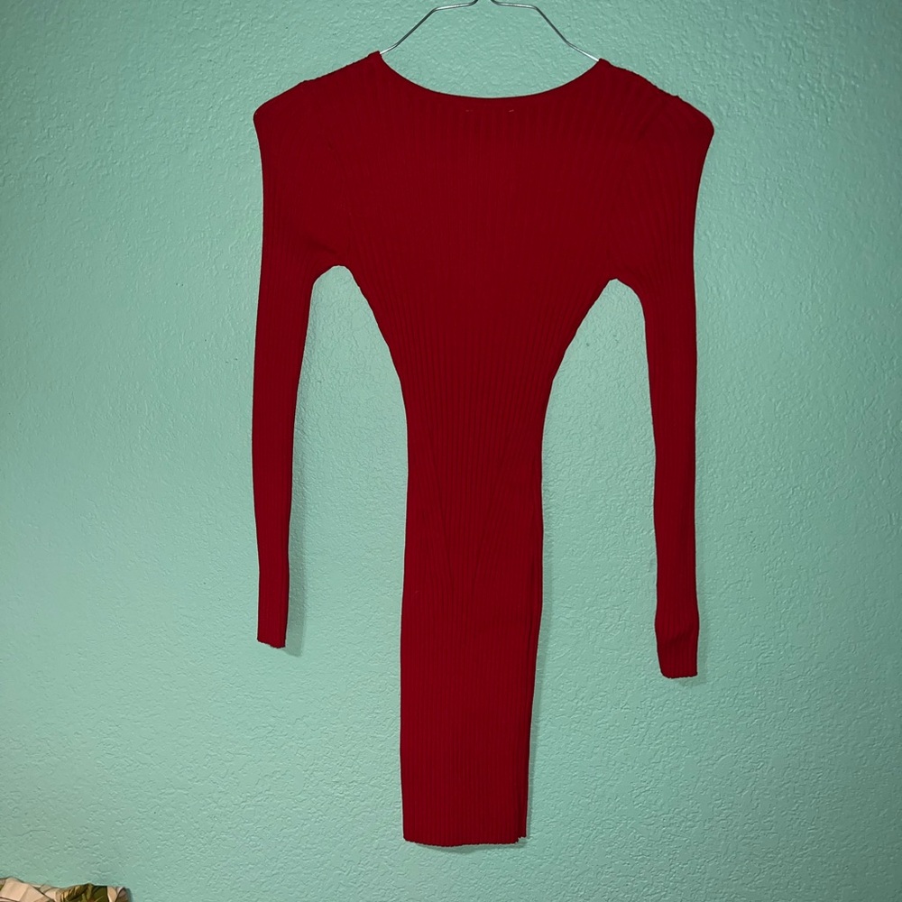 Hera Collection Red Ribbed Knit Top - Picture 2 of 5